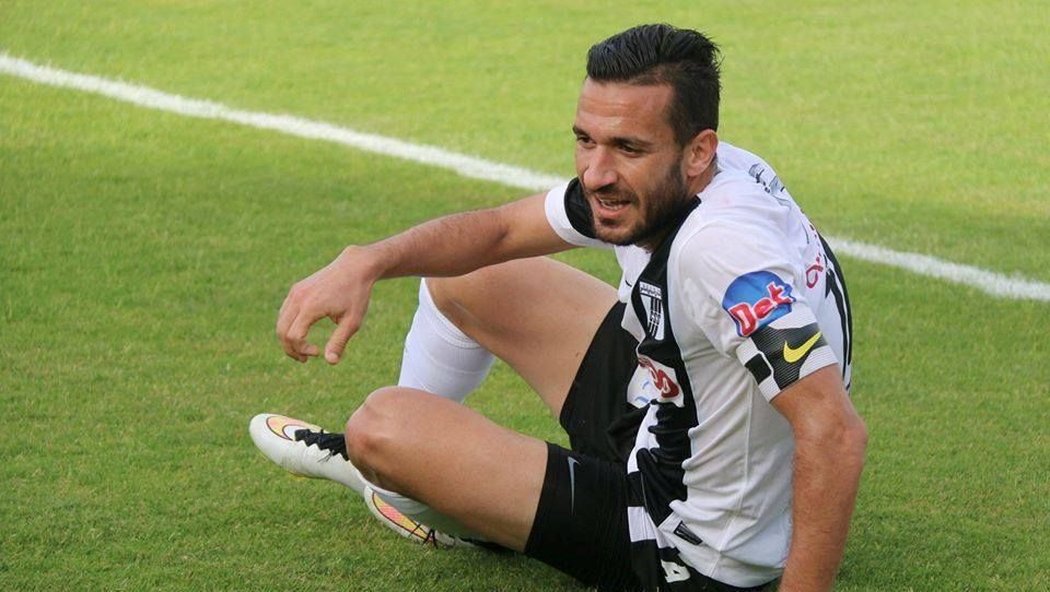  علي معلول 