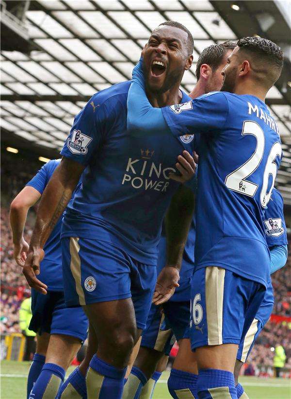 ليستر بطل الدوري