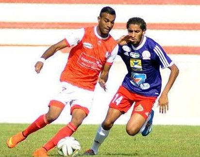  المهدي الباسل في مباراة فريقه أمام الكوكب