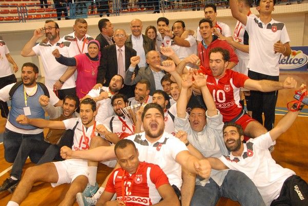 من تتويج النجم الساحلي بكاس تونس للطائرة