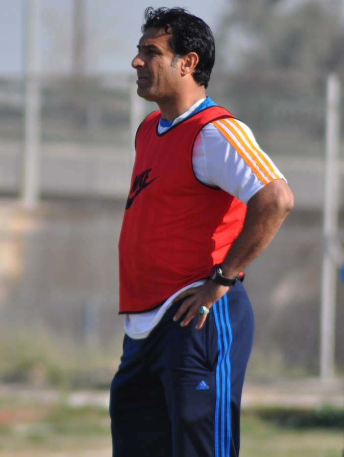 المدرب علي هادي