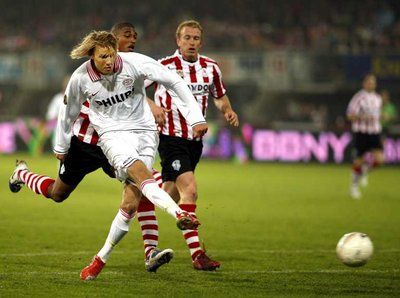 أولا تويفونين لحظة تسجيل الهدف الثاني