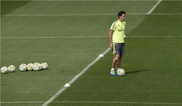  الفارو اربيلوا فى التحضيرات للقاء فالنسيا 