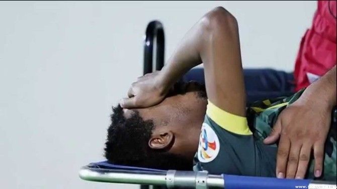 4aabe917a0683ff23afee336bf9890a9