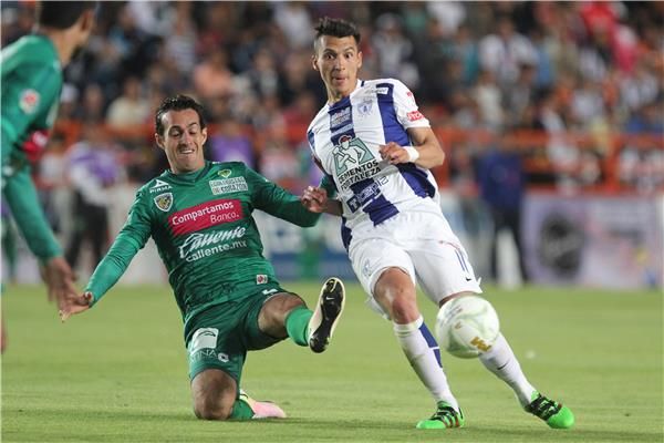 لقطة من مباراة باتشوكا وشيباس