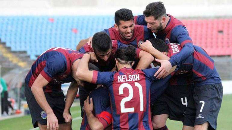 لاعبو ديسبورتيفو دي شافيز