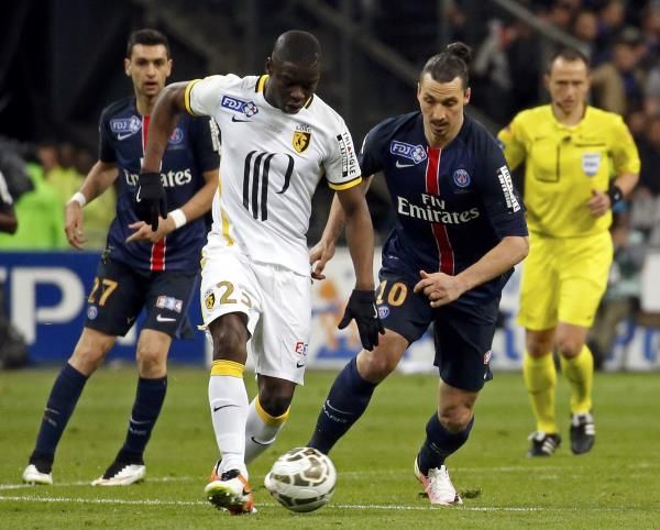 2016-04-23t193406z_1473809249_lr1ec4n1icjie_rtrmadp_3_soccer-france-cup_reuters