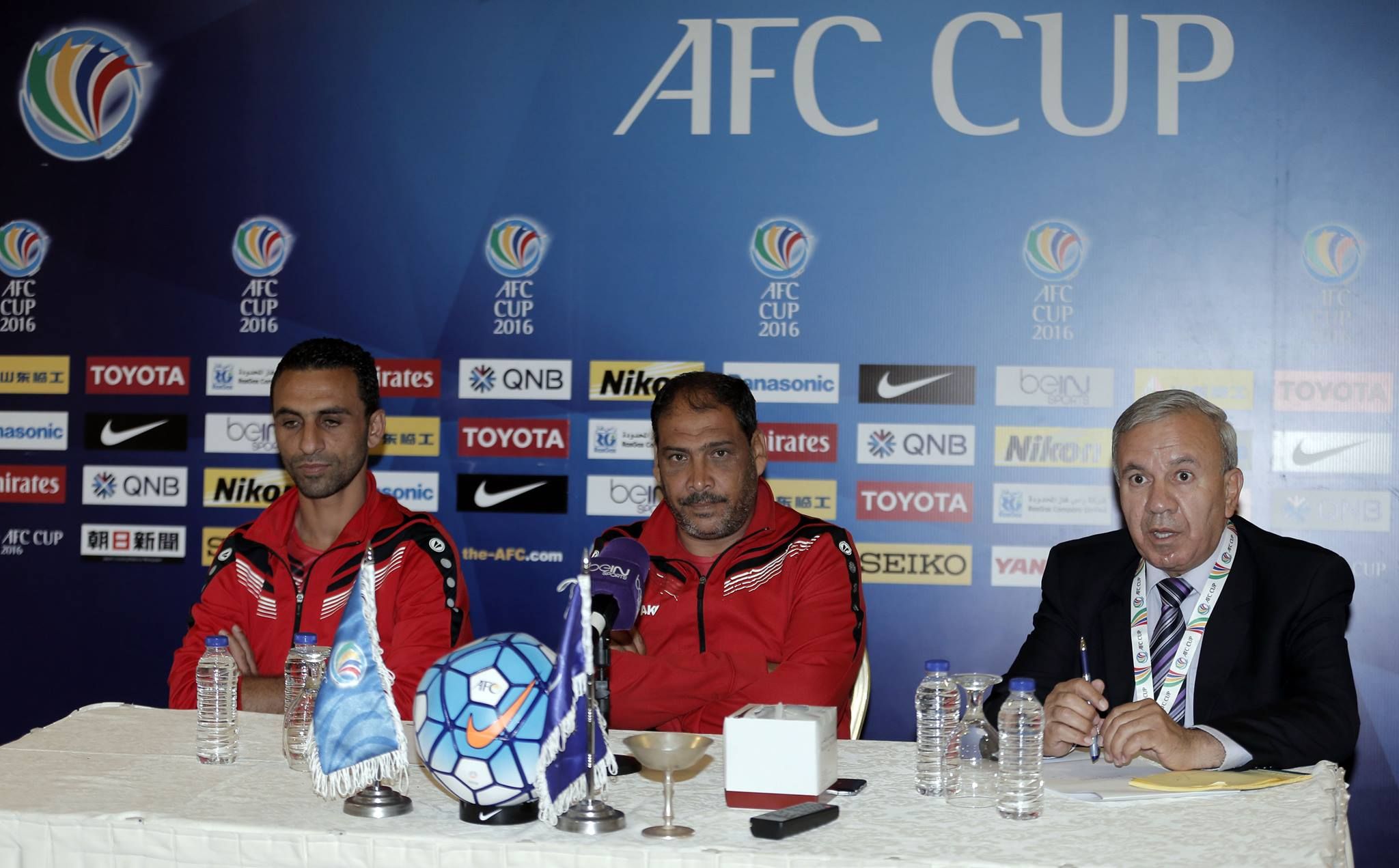 من المؤتمر الصحفي 