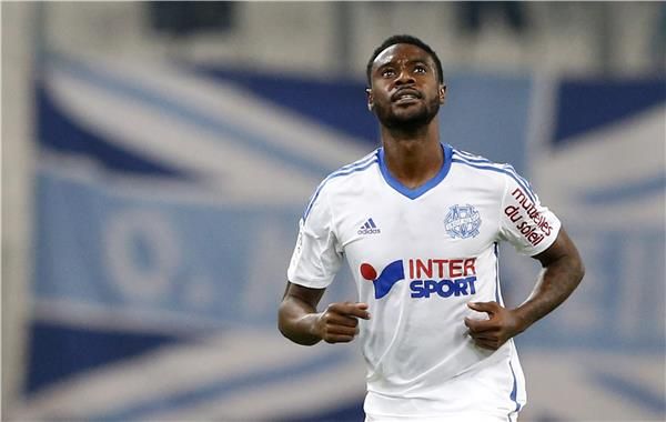 نيكولاس نكولو