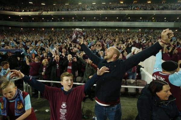 2016-05-10t212548z_105917148_mt1aci14377708_rtrmadp_3_soccer-england-whu-mun_reuters