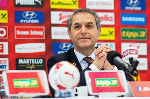 كولر خلال الاعلان عن القائمة