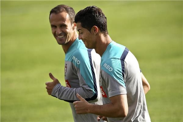 ريكاردو كارفاليو مع كريستيانو رونالدو