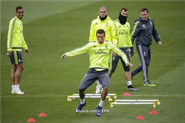 ?i=epa%2fsoccer%2f2016-05%2f2016-05-13%2f2016-05-13-05303295_epa