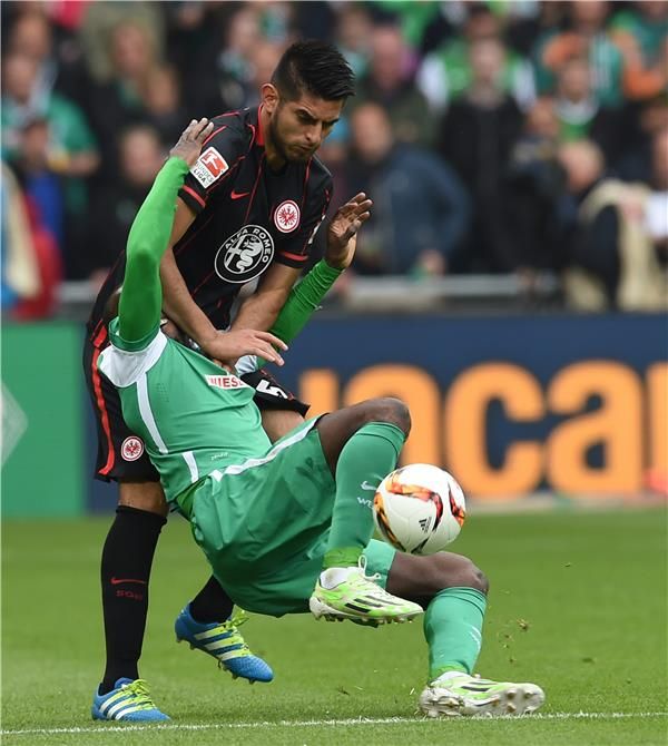 من لقاء فيردير بريمن و انترخت فرانكفورت 