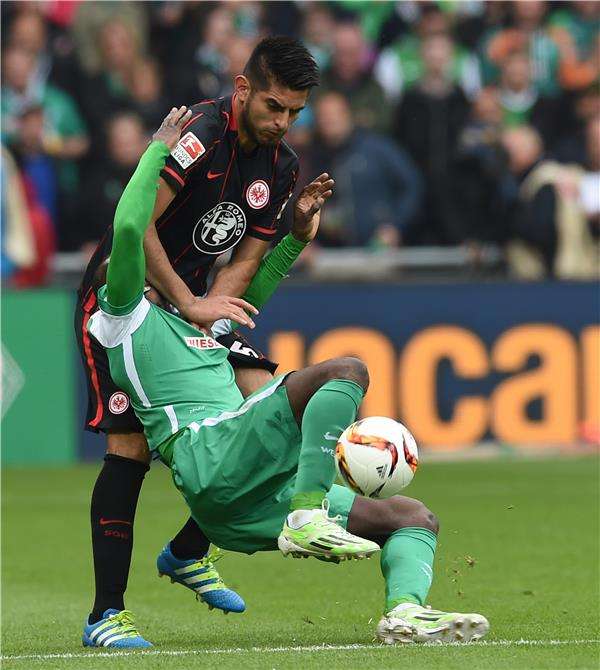 من لقاء فيردير بريمن و انترخت فرانكفورت