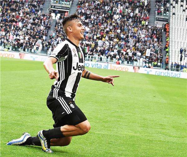 باولو ديبالا فى مباراة سمبدوريا