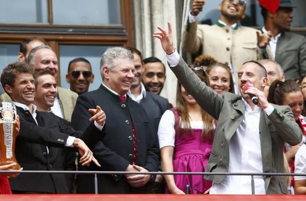 2016-05-15t132741z_1092923852_lr1ec5f11dv9i_rtrmadp_3_soccer-germany_reuters