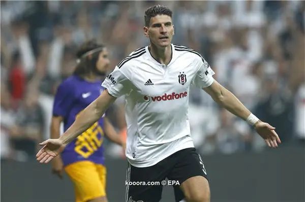 ?i=epa%2fsoccer%2f2016-05%2f2016-05-15%2f2016-05-15-05308259_epa