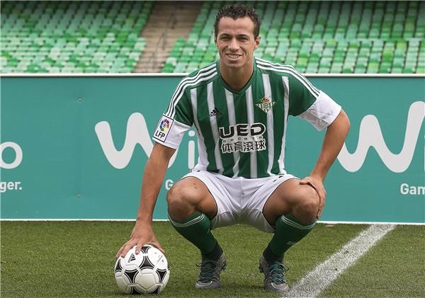  لياندرو دامياو