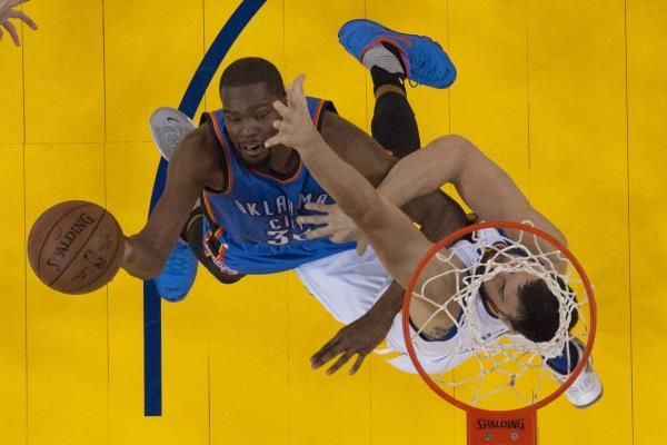 2016-05-17t045214z_706042158_nocid_rtrmadp_3_nba-playoffs-oklahoma-city-thunder-at-golden-state-warriors_reuters