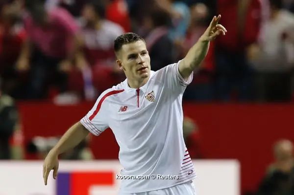 ?i=reuters%2f2016-05-05%2f2016-05-05t203911z_105482351_mt1aci14370833_rtrmadp_3_soccer-europa-sev-sha_reuters