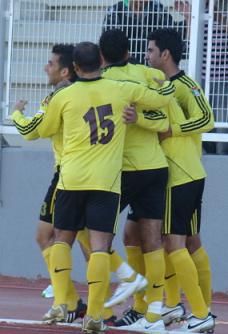 فرحة لاعبين الحسين اربد