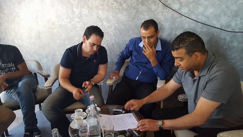 رئيسا الملعب القابسي ومستقبل قابس عند امضاء البيان