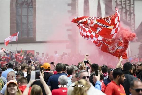 ?i=epa%2fsoccer%2f2016-05%2f2016-05-18%2f2016-05-18-05314452_epa