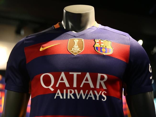 قميص برشلونة 