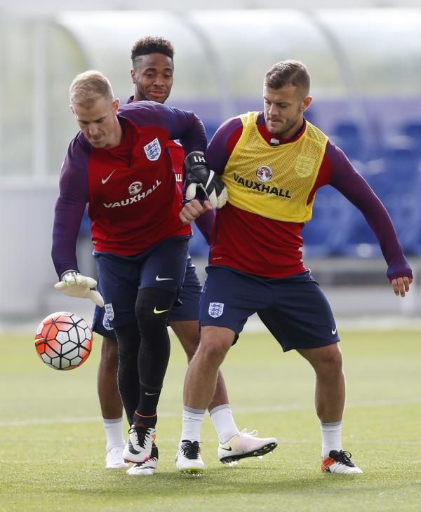 2016-05-18t171403z_106593243_mt1aci14389172_rtrmadp_3_soccer-eng-turtraining_reuters