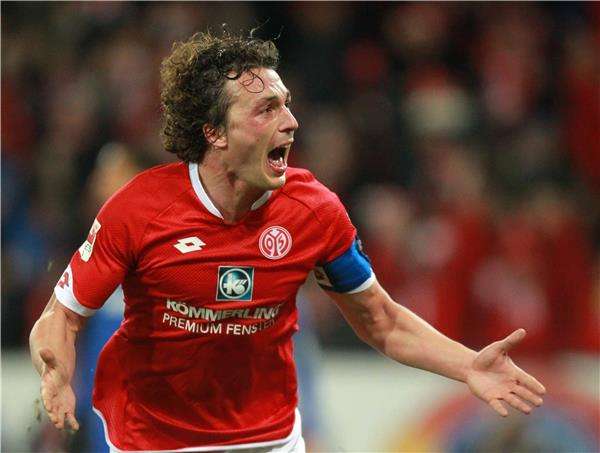 جوليان باومجارتلينجر