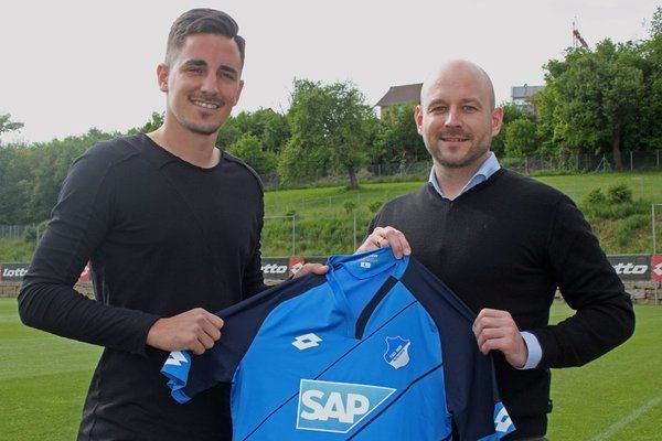 46385054-879c-4e1e-8ed2-54a64ba7a208 (1)