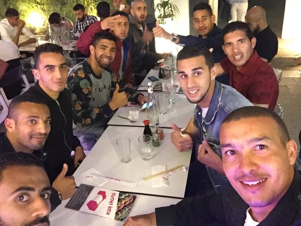 13233326_1012583385477263_1395461812_n