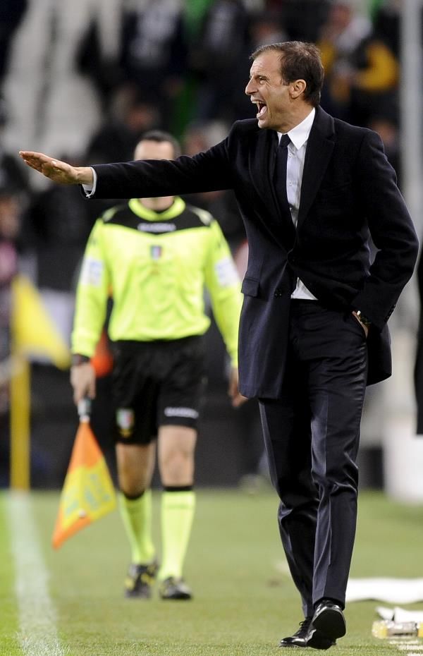 2015-11-21t204538z_2100469505_gf20000069114_rtrmadp_3_soccer-italy_reuters
