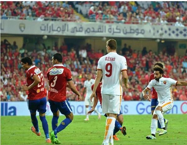 من لقاء الاهلي و روما 