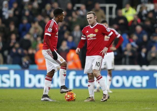 2016-01-12t213905z_95636345_mt1aci14244977_rtrmadp_3_soccer-england-new-mun_reuters