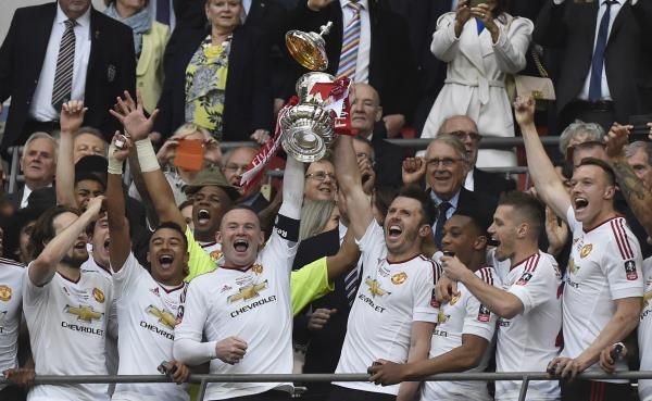 2016-05-21t192547z_106860347_mt1aci14396546_rtrmadp_3_soccer-england-cry-munfacupfinal_reuters