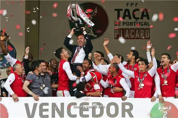 ?i=epa%2fsoccer%2f2016-05%2f2016-05-22%2f2016-05-22-05323975_epa