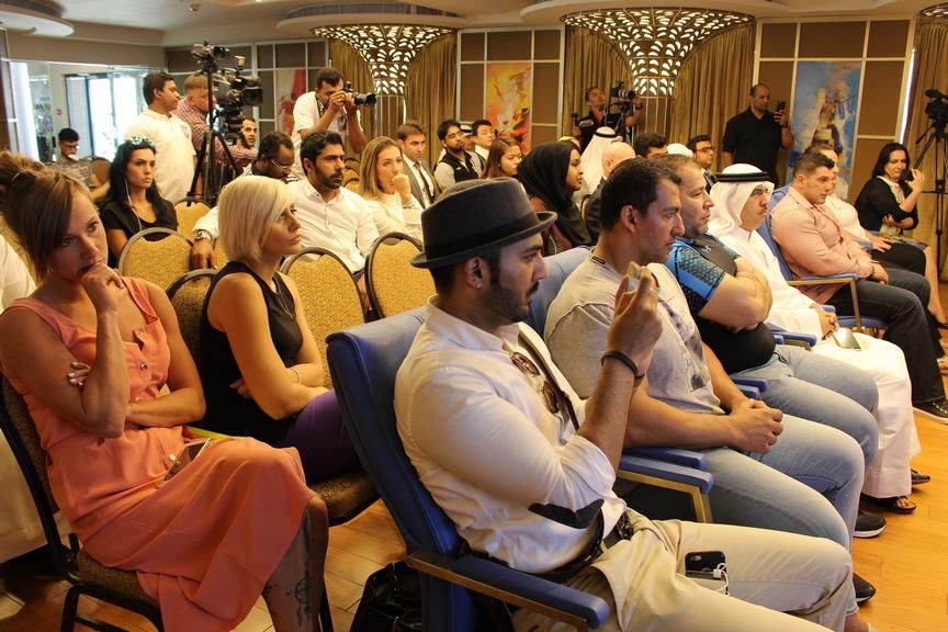 جانب من حضور المؤتمر الصحفي