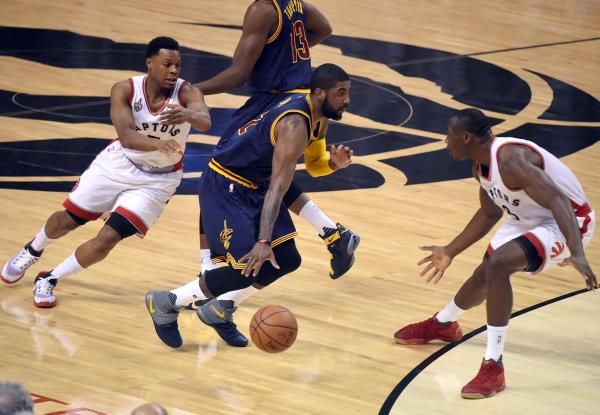 2016-05-24t044553z_1172801598_nocid_rtrmadp_3_nba-playoffs-cleveland-cavaliers-at-toronto-raptors_reuters