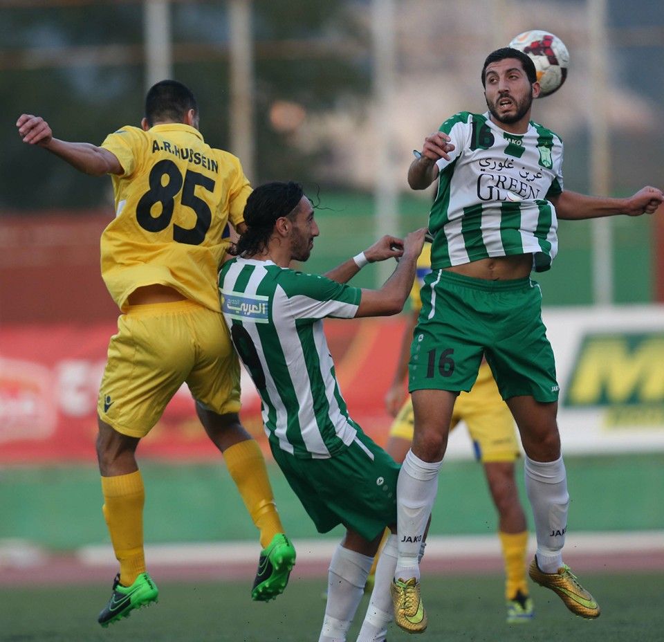 من مباراة الأنصار مع العهد في الدوري