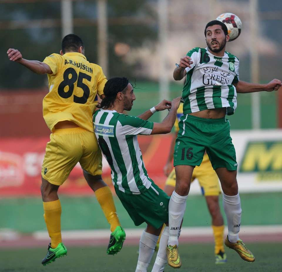 من مباراة الأنصار مع العهد في الدوري