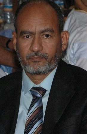 رئيس نادي زمزم المستقيل