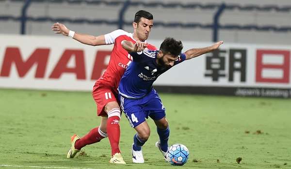 من لقاء الذهاب بين الفريقين