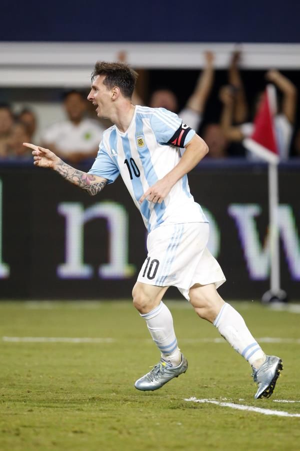 2015-09-09t044056z_1509091478_nocid_rtrmadp_3_soccer-mexican-national-team-vs-argentina_reuters