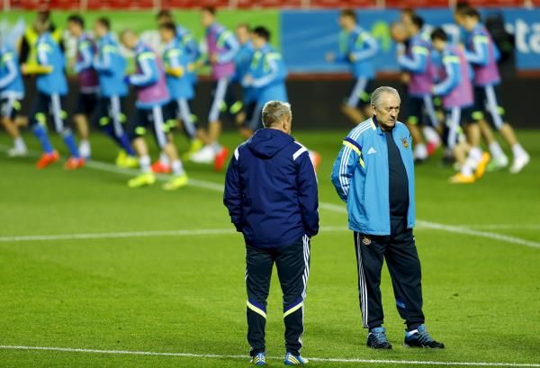 2015-03-26t203603z_1131321687_gf10000039703_rtrmadp_3_soccer-euro-spain-ukraine_reuters