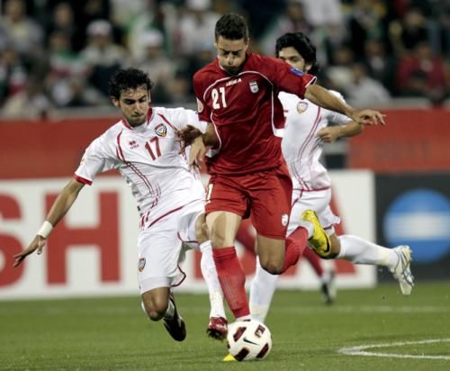 2011-01-192011-01-19t164811z_01_ac809_rtridsp_3_soccer-asian_reuters