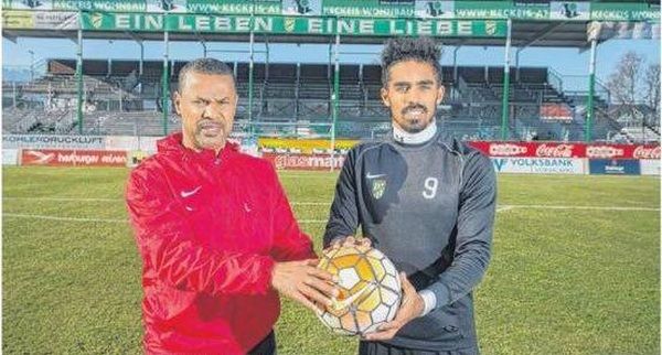 المدرب الاسعد الشابي صخبة ابنه سيف الدين