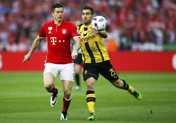 باباستاثوبولوس يراقب ليفاندوفكسي