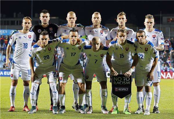 منتخب سلوفاكيا لكرة القدم